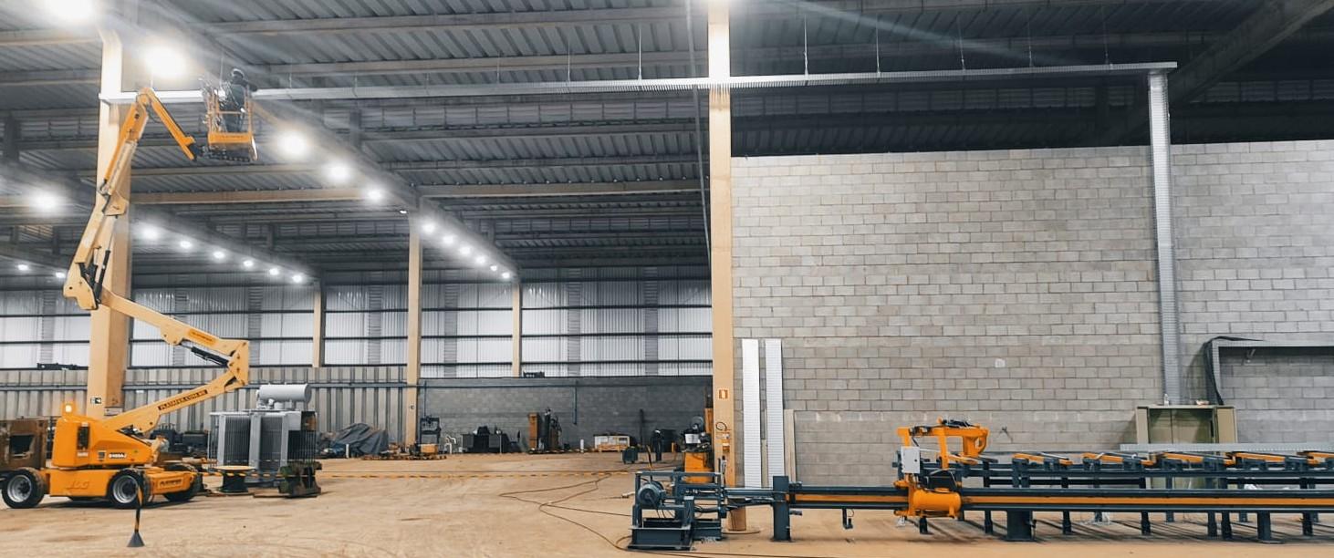 Montagem elétrica industrial